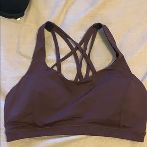 Lululemon sports bra